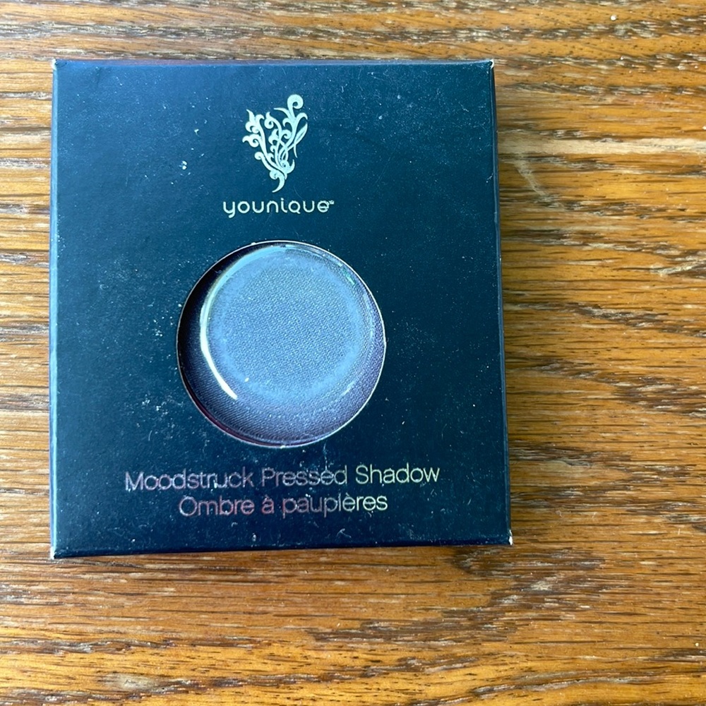 Younique Moodstruck Shadow